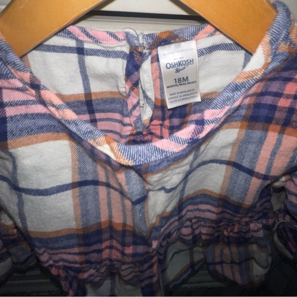 🍭 OshKosh B’Gosh infant girl long sleeve Flannel in size 18M - Picture 4 of 4